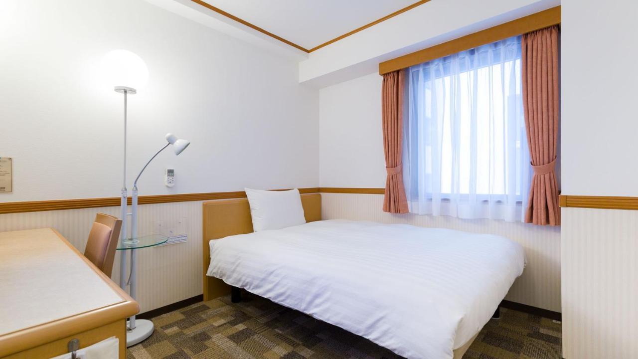 Toyoko Inn Shin-Yatsushiro Ekimae Exteriör bild